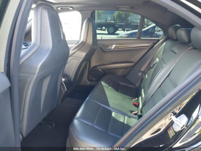 2010 MERCEDES-BENZ C 63 AMG WDDGF7HB9AF493211 Photo 7