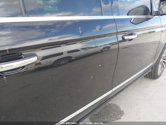 5LMJJ3LT4KEL22471 Lincoln Navigator L Reserve