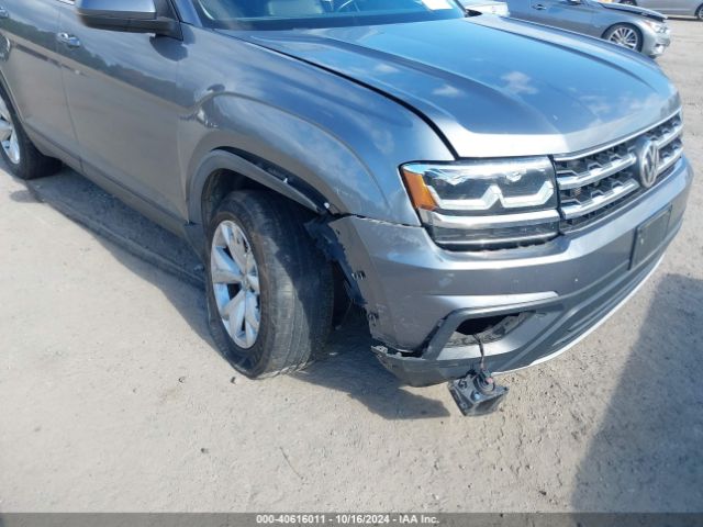 1V2LR2CA7KC610884 Volkswagen Atlas 3.6l V6 Se