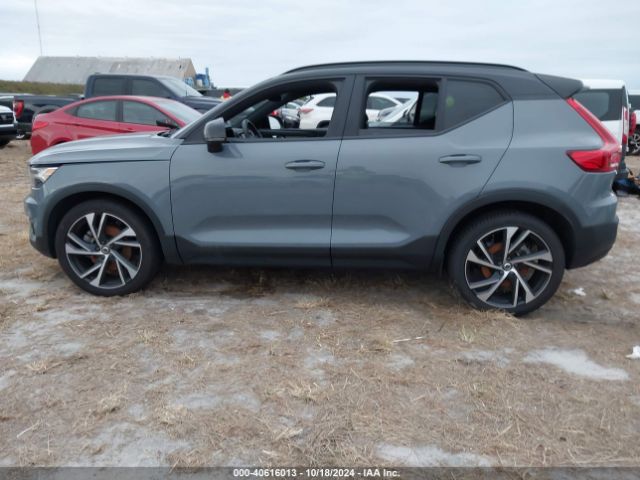 YV4162UM5M2564374 Volvo Xc40 T5 R-design