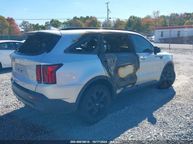 5XYRLDLC9MG022610 KIA SORENTO S
