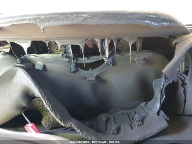 5XYRLDLC9MG022610 KIA SORENTO S