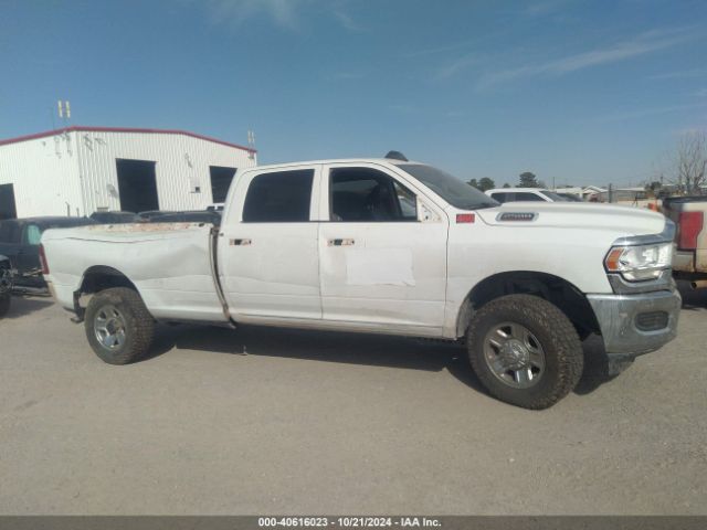 3C6UR5HJ9KG592750 RAM 2500 Tradesman  4x4 8' Box