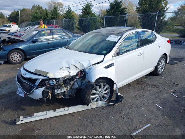 KIA OPTIMA EX 2015 5XXGN4A7XFG374433 Image 2