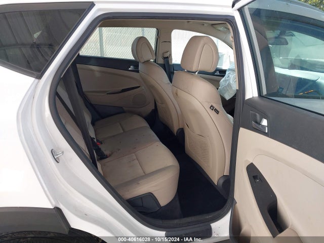Hyundai TUCSON SE 2017 KM8J33A47HU407490 Image 8