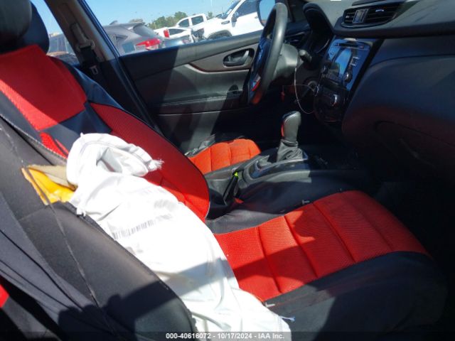 JN1BJ1CP9JW155278 Nissan Rogue Sport S