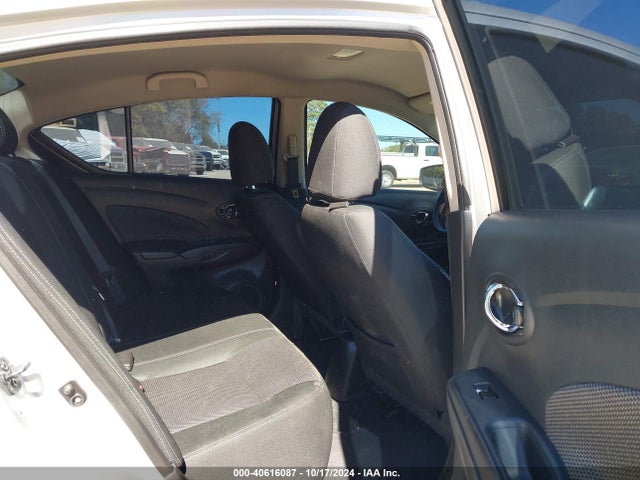 3N1CN7AP9KL833159 Nissan Versa 1.6 Sv