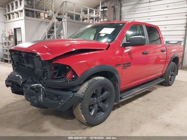 1C6RR7LT4LS158045 RAM 1500 Classic Warlock  4x4 5'7 Box
