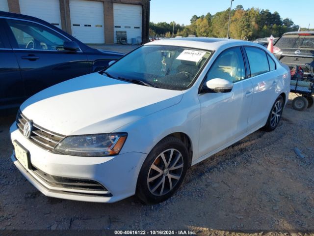 3VWDB7AJ6JM223831 Volkswagen Jetta 1.4t Se/1.4t Wolfsburg Edition