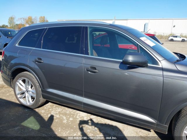 WA1VAAF77JD054767 Audi Q7 3.0t Premium