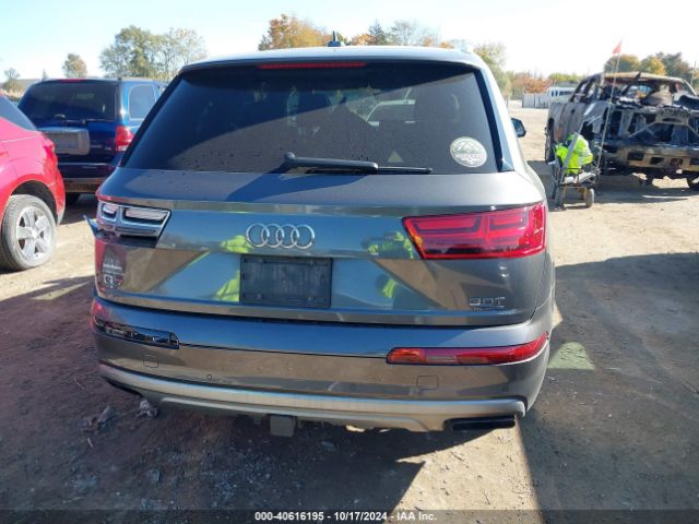 WA1VAAF77JD054767 Audi Q7 3.0t Premium