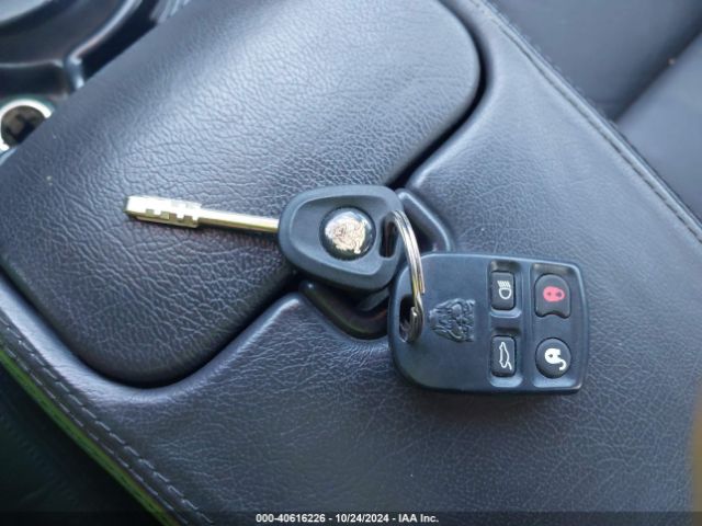 2006 JAGUAR XKR SAJDA42B463A44776 Photo 10