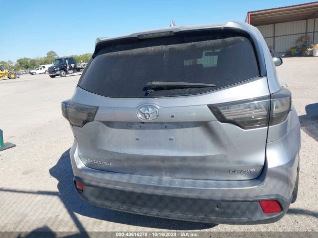 5TDBKRFH6FS098221 Toyota Highlander Le Plus V6