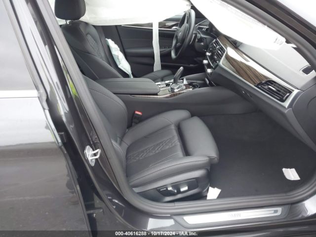 WBA53BH05PCN28040 BMW 530 I