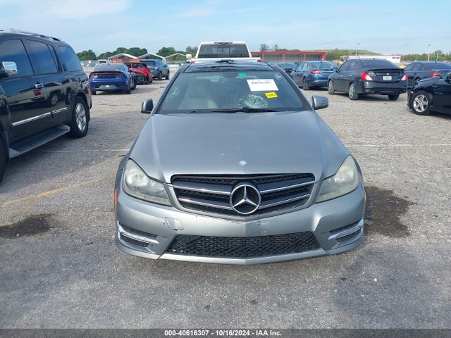 WDDGJ4HB7FG369372 Mercedes-Benz C 250