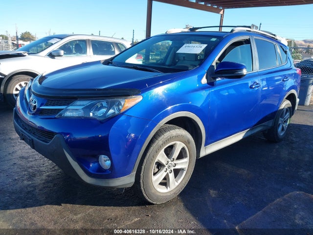 Toyota Rav4 Xle 2015 2T3WFREV2FW158698 Image 2