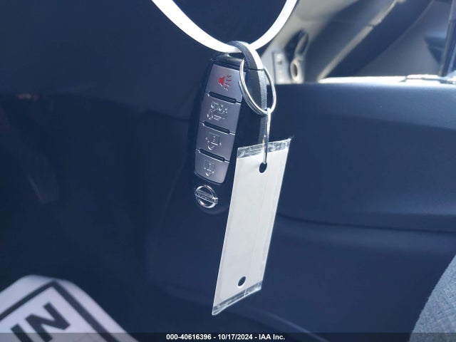 Nissan ROGUE SV 2015 5N1AT2MT9FC895521 Image 11