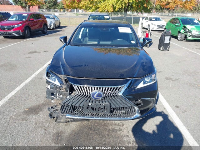 JTHB21B11K2028538 Lexus Es 300h Luxury