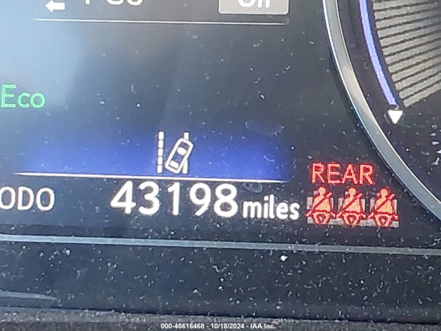 Lexus Es 300h Luxury 2019 JTHB21B11K2028538 Image 16