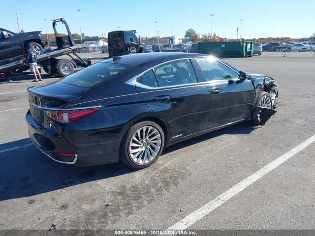 JTHB21B11K2028538 Lexus Es 300h Luxury