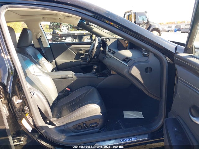 JTHB21B11K2028538 Lexus Es 300h Luxury