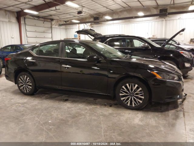 1N4BL4DW4PN396166 Nissan Altima Sv Intelligent Awd