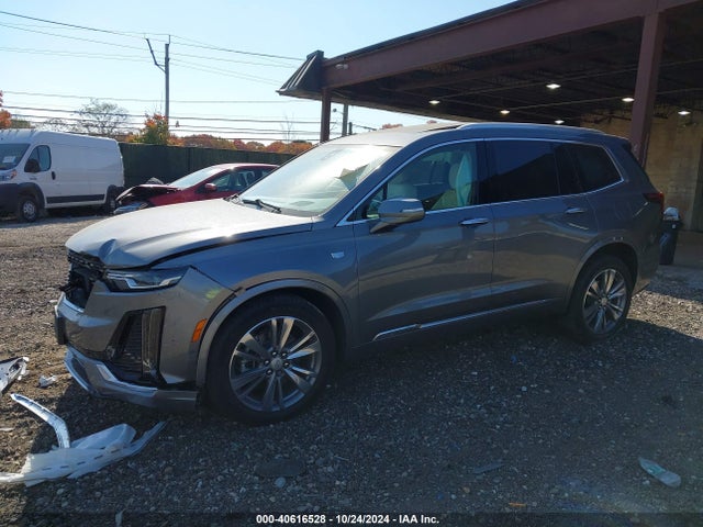 1GYKPDRS2NZ105300 Cadillac Xt6 Premium Luxury