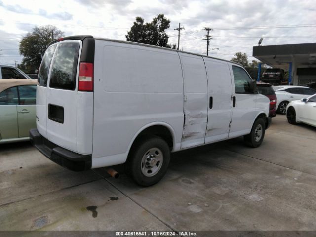 2013 CHEVROLET EXPRESS 2500 1GCWGFBA4D1101461 Photo 3