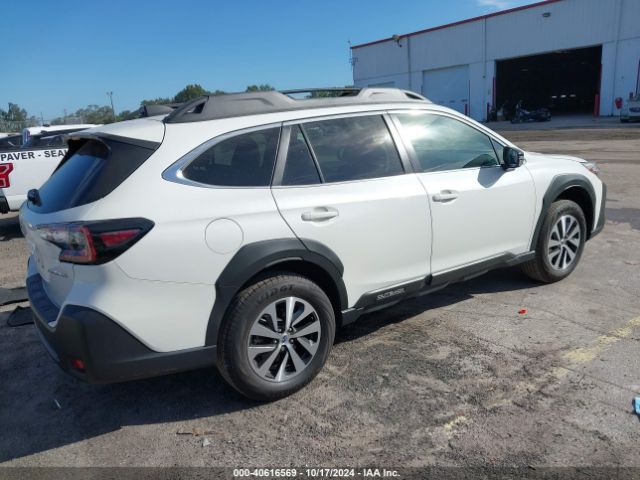4S4BTAFC7P3120373 Subaru Outback Premium