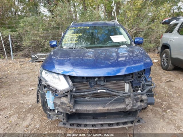 KNMAT2MT6HP565111 Nissan ROGUE SV