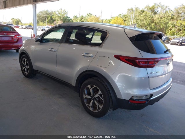KIA Sportage Lx 2021 KNDPM3AC3M7903222 Image 3