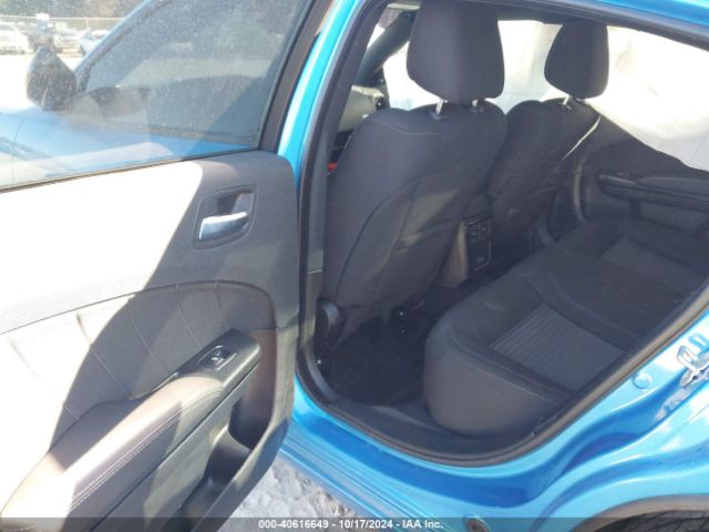 2C3CDXBG2PH600811 Dodge Charger Sxt