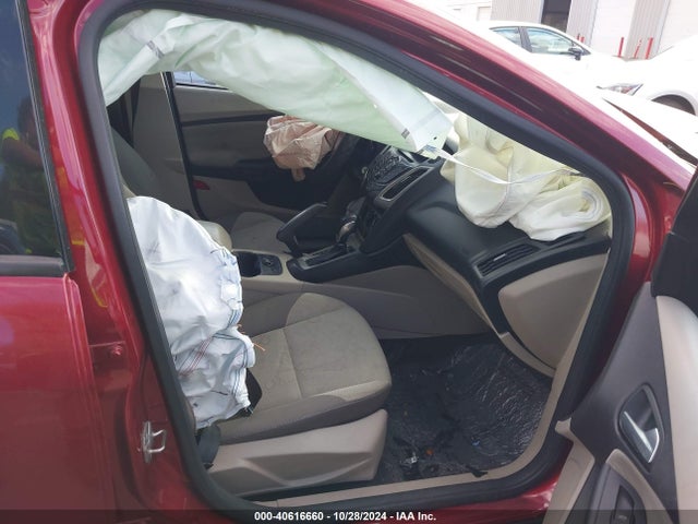 Ford FOCUS SE 2014 1FADP3F23EL161901 Image 5