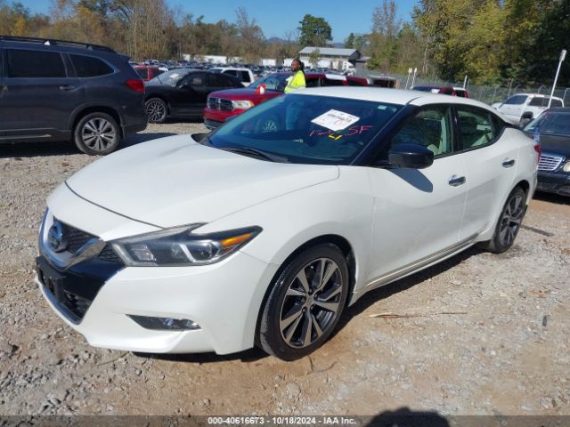 1N4AA6AP4GC411013 Nissan Maxima 3.5 S
