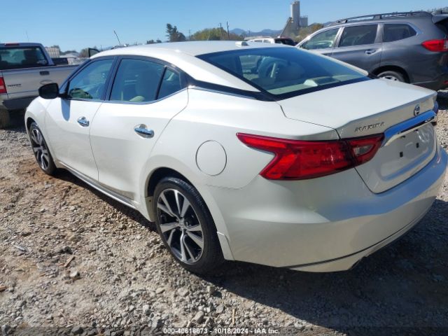 1N4AA6AP4GC411013 Nissan Maxima 3.5 S