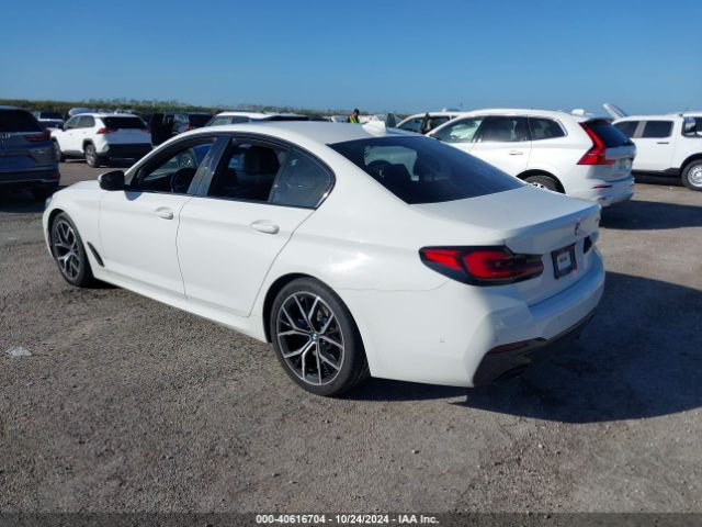 WBA53BH05NWX44031 BMW 530 I