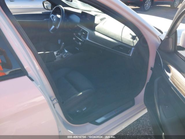 WBA53BH05NWX44031 BMW 530 I