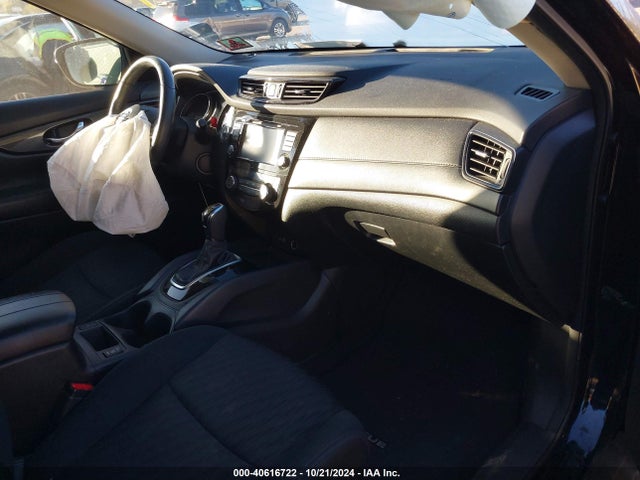 5N1AT2MT3JC777408 Nissan ROGUE SV
