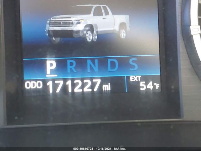5TFDW5F18HX629070 Toyota Tundra Sr5 5.7l V8