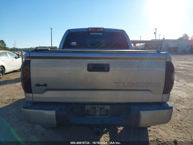 5TFDW5F18HX629070 Toyota Tundra Sr5 5.7l V8