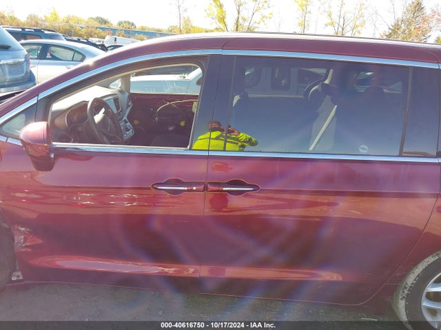 2C4RC1FG1JR234230 Chrysler Pacifica Touring Plus