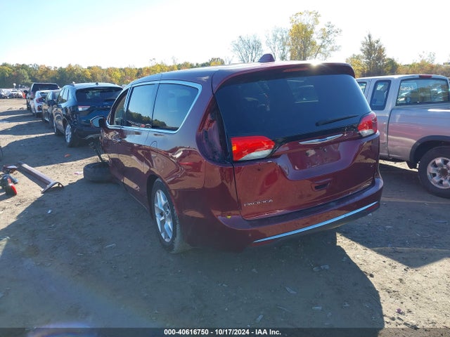 2C4RC1FG1JR234230 Chrysler Pacifica Touring Plus