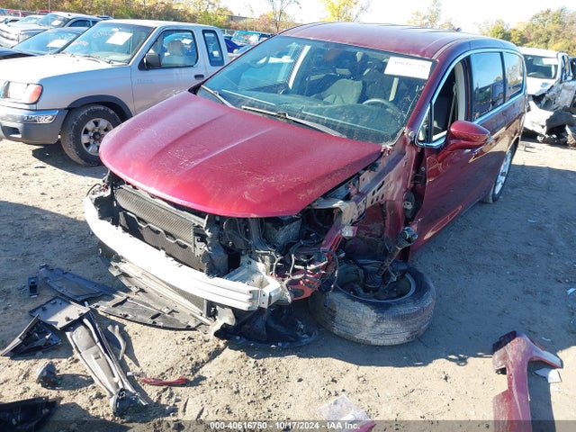 2C4RC1FG1JR234230 Chrysler Pacifica Touring Plus