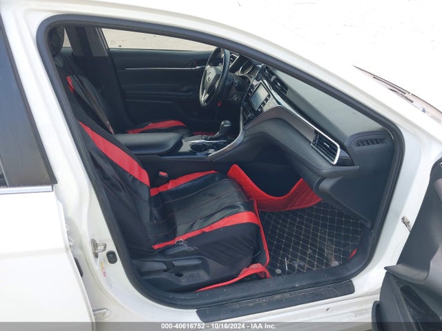 Toyota CAMRY SE 2018 4T1B11HK8JU643073 Image 5