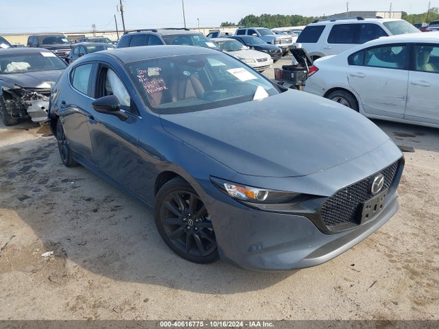 Mazda Mazda3 2.5 S Carbon Edition 2024 JM1BPBLM3R1702013 Image 1