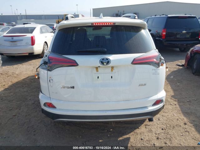 2T3WFREV1JW513384 Toyota Rav4 Adventure/xle
