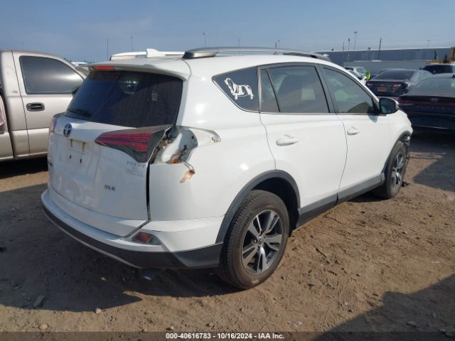 2T3WFREV1JW513384 Toyota Rav4 Adventure/xle
