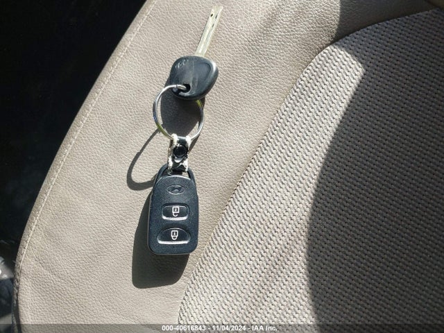 Hyundai TUCSON SE 2014 KM8JU3AG1EU903307 Image 11