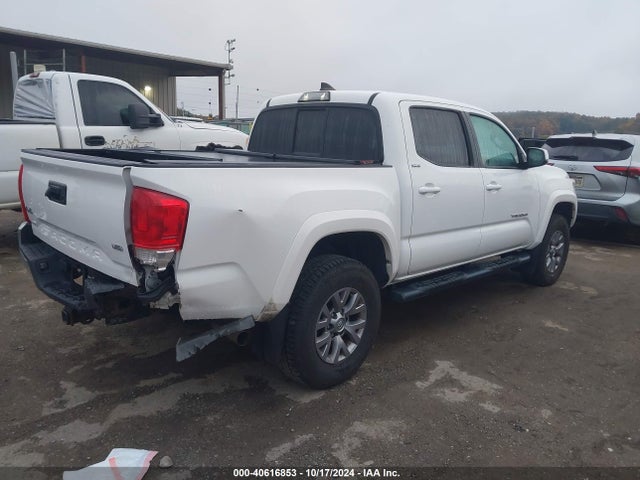 3TMCZ5ANXHM111495 Toyota Tacoma Sr5 V6