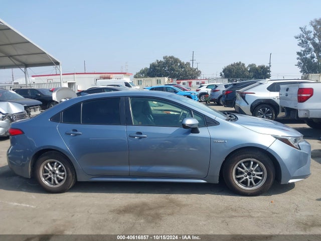 Toyota Corolla Hybrid Le 2020 JTDEBRBEXLJ002947 Image 13